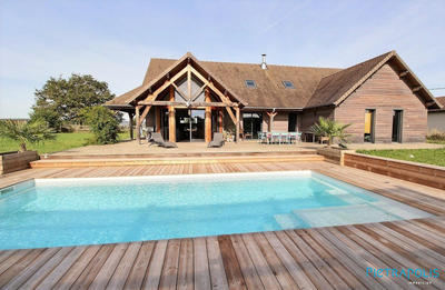 Villa - 239 m² - 7 pièces