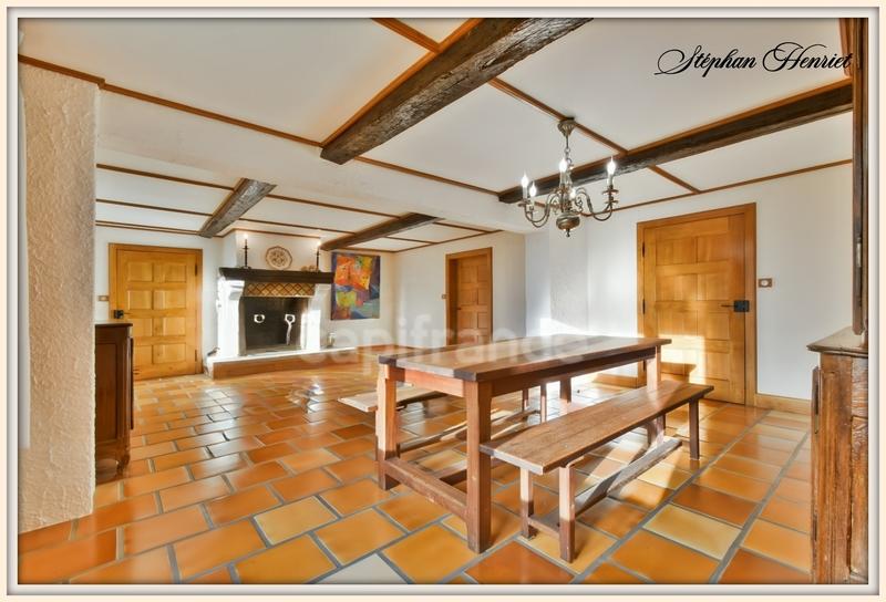 Maison de village - 209 m² - 6 pièces