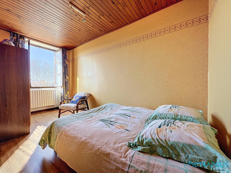 Maison ancienne - 247 m² - 13 pièces