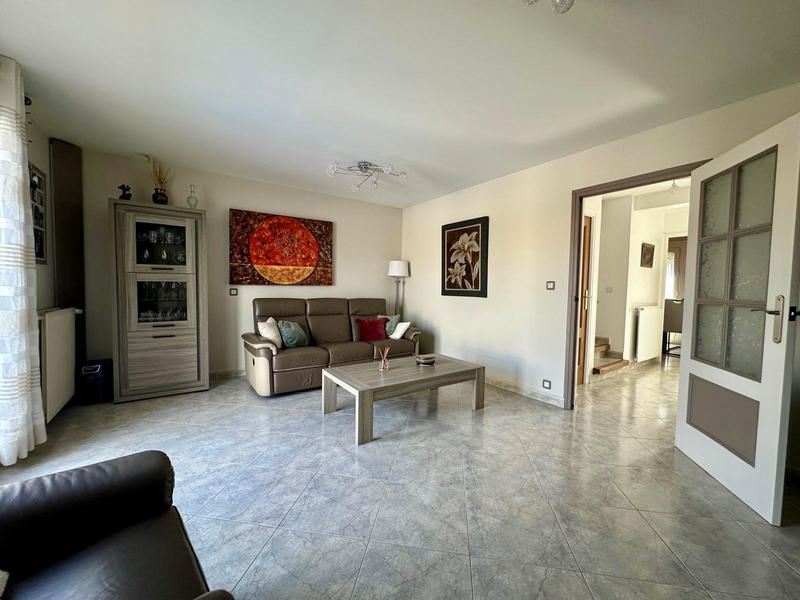 Villa - 96 m² - 4 pièces