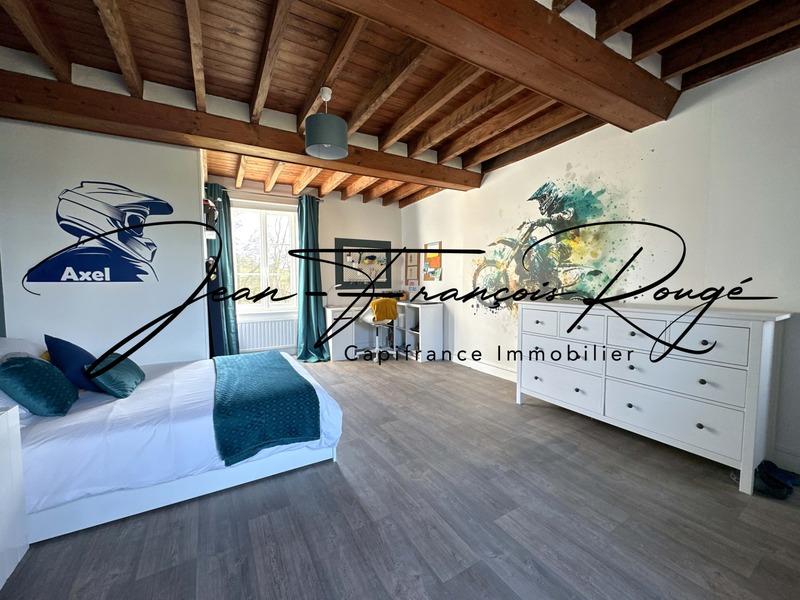 Maison - 175 m² - 6 pièces