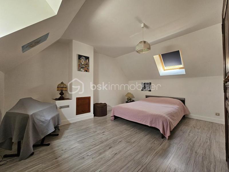 Maison - 104 m² - 5 pièces