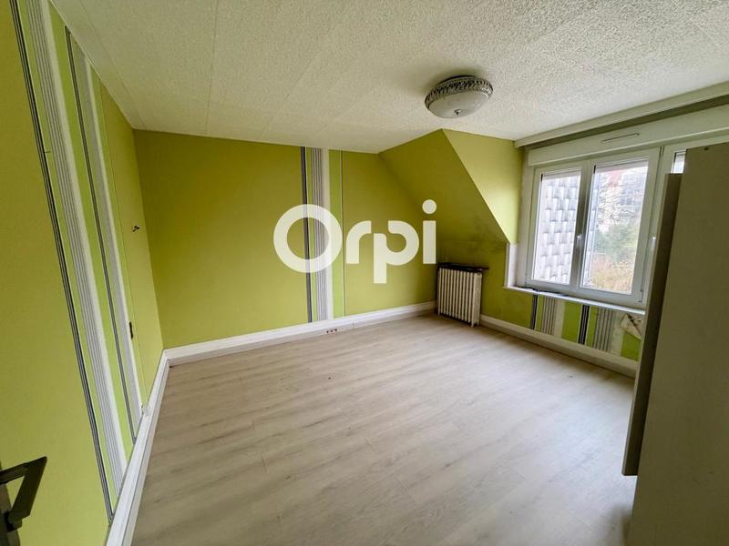 Maison - 177 m² - 5 pièces