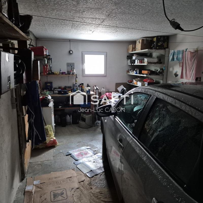 Maison - 90 m² - 5 pièces