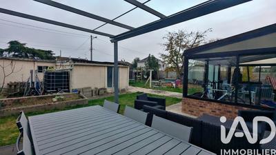 Maison - 121 m² - 5 pièces