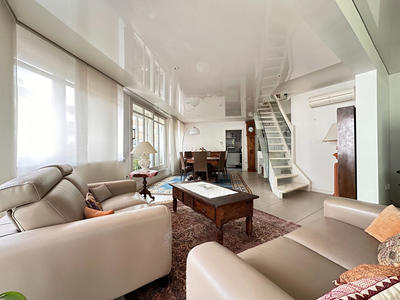 Appartement - 168 m² - 5 pièces