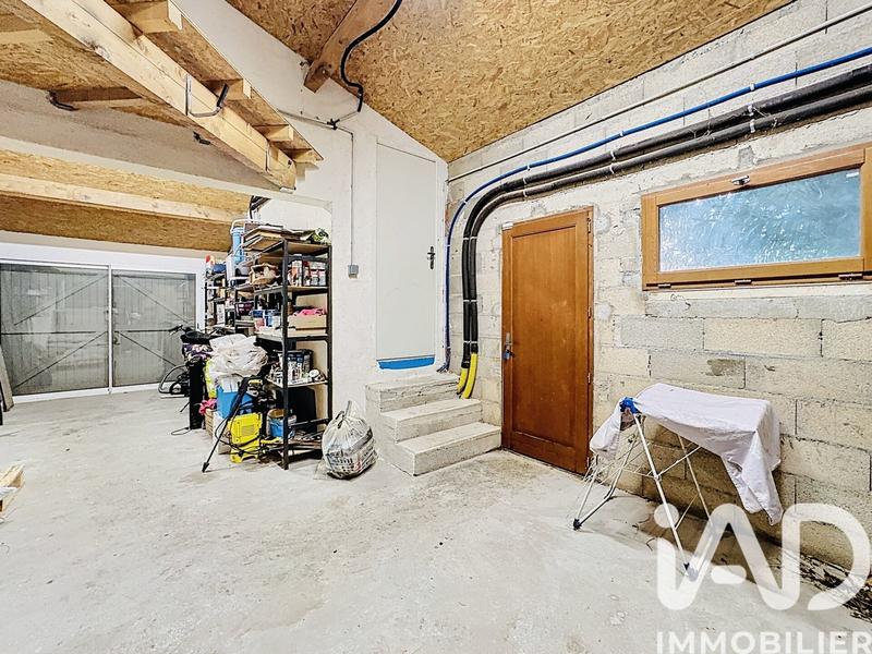 Maison - 140 m² - 5 pièces