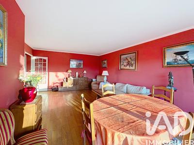 Appartement - 90 m² - 4 pièces