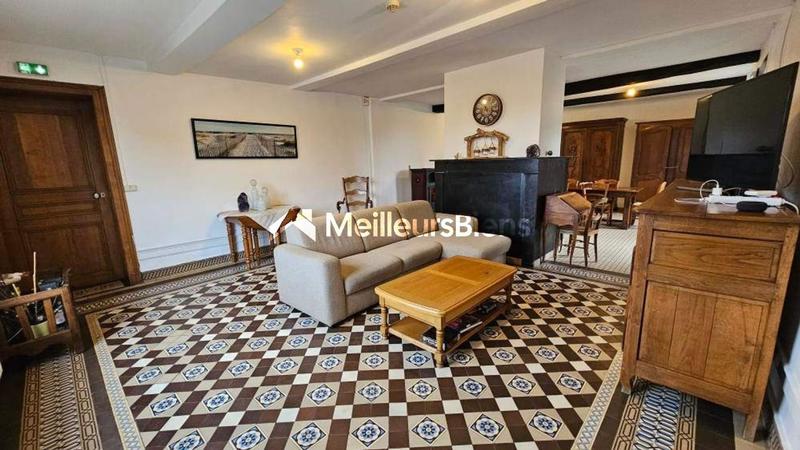 Propriété - 506 m² - 16 pièces