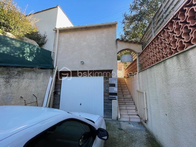 Villa - 200 m² - 10 pièces