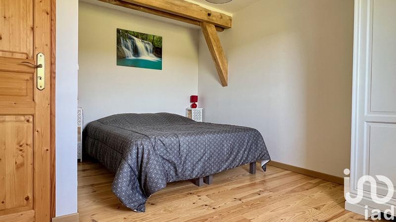 Maison - 477 m² - 15 pièces