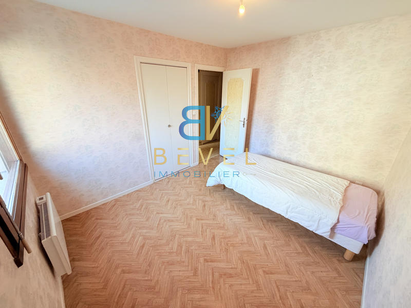 Appartement - 90 m² - 3 pièces