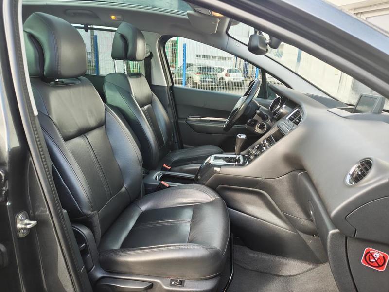 Peugeot 5008 1.6 Bluehdi 120ch Eat6 7 Places Allure