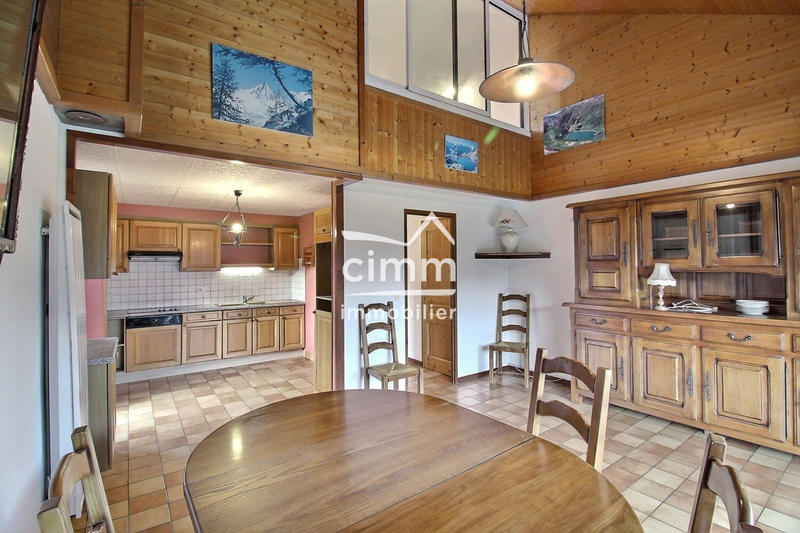 Maison - 80 m² - 4 pièces