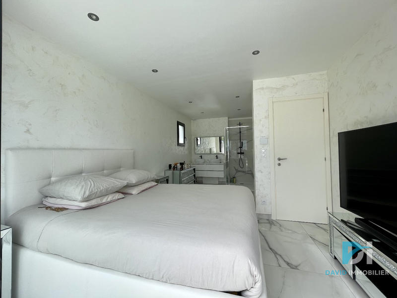 Maison - 115 m² - 4 pièces