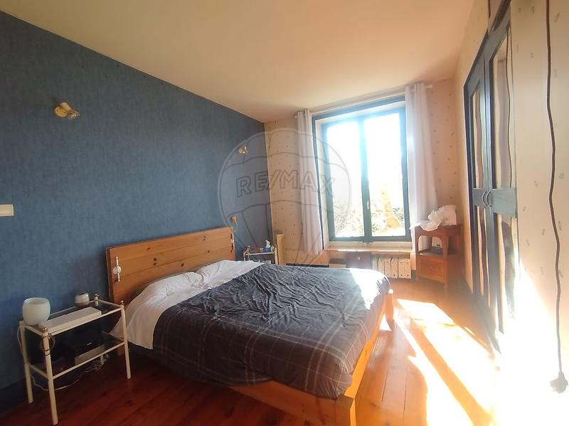 Maison en pierre - 196 m² - 5 pièces