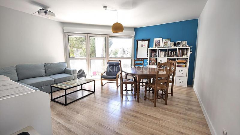 Appartement - 77 m² - 4 pièces