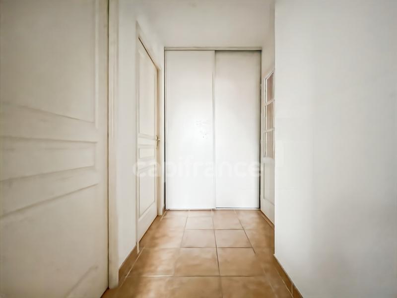 Appartement - 83 m² - 4 pièces