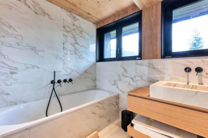 Châlet - 450 m² - 9 pièces