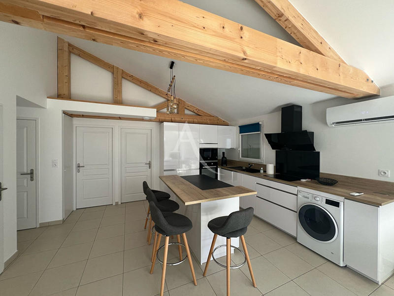 Maison - 65 m² - 3 pièces