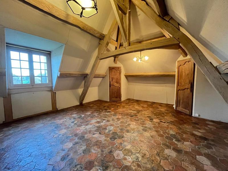 Maison - 182 m² - 6 pièces