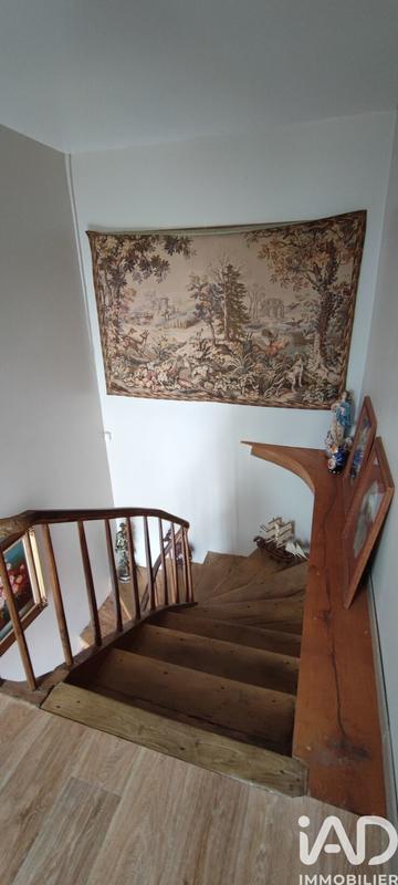 Maison - 199 m² - 6 pièces