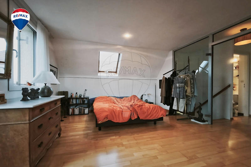 Maison - 94 m² - 4 pièces