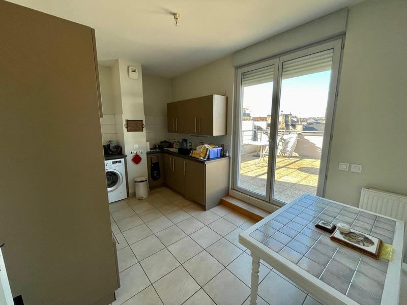 Appartement - 77 m² - 3 pièces