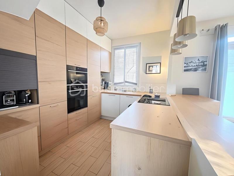 Maison en pierre - 90 m² - 6 pièces