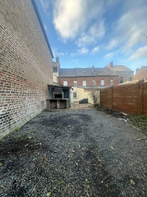 Maison de ville - 104 m² - 5 pièces