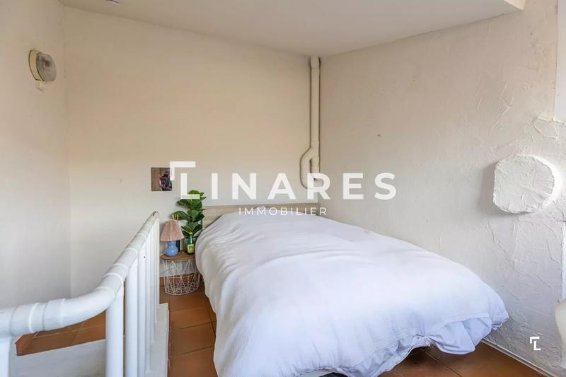 Immeuble - 136 m² - 7 pièces