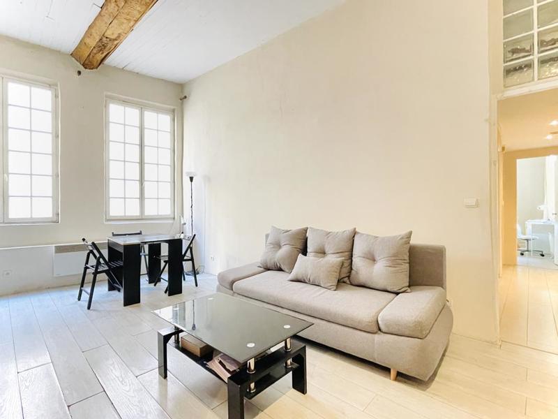 Appartement - 90 m² - 4 pièces