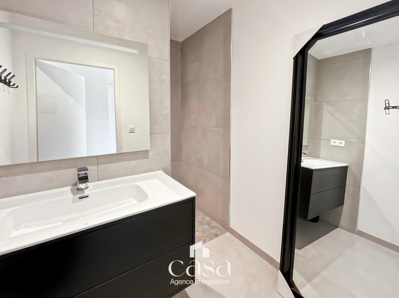 Maison contemporaine - 165 m² - 7 pièces