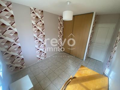 Maison - 100 m² - 6 pièces