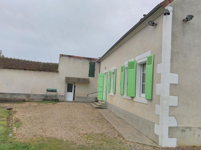 Maison - 93 m² - 4 pièces