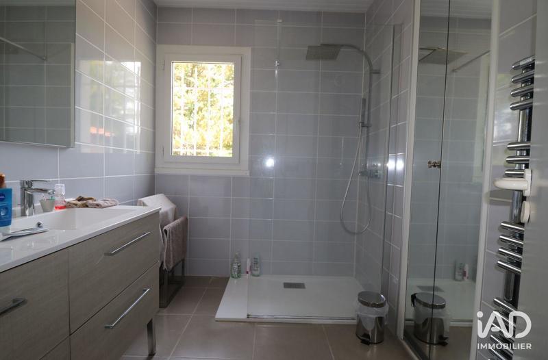 Maison - 130 m² - 7 pièces