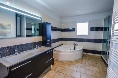 Maison - 124 m² - 4 pièces