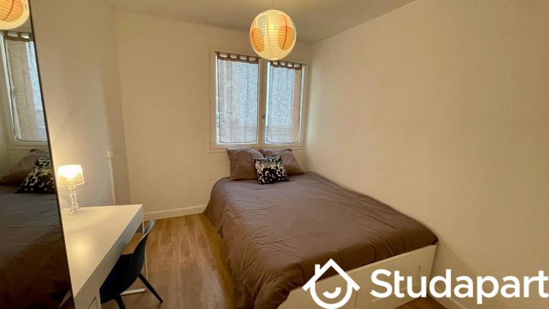 Chambre - 9 m² - 1 pièce