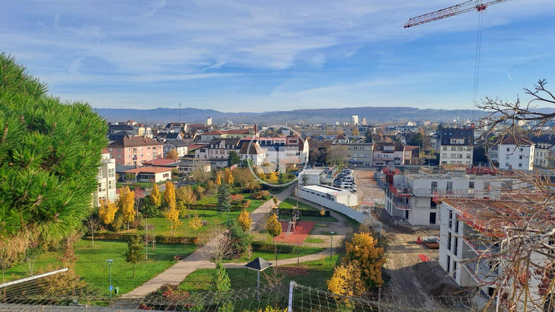 Duplex - 200 m² - 6 pièces