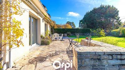 Maison - 194 m² - 9 pièces