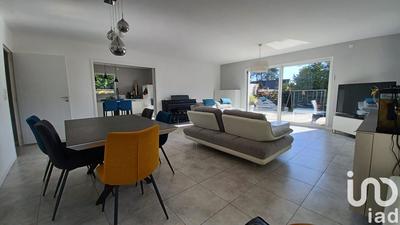 Maison - 160 m² - 5 pièces