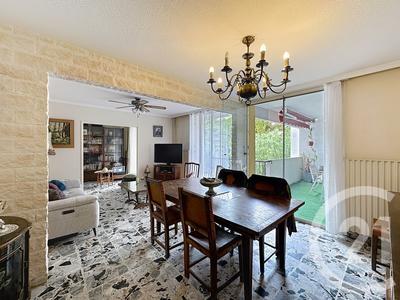 Appartement - 103 m² - 6 pièces