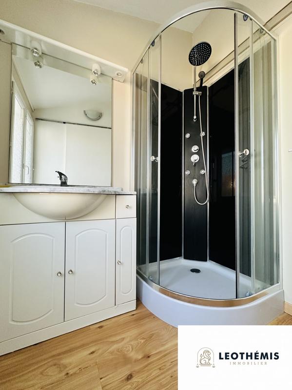 Maison - 127 m² - 5 pièces