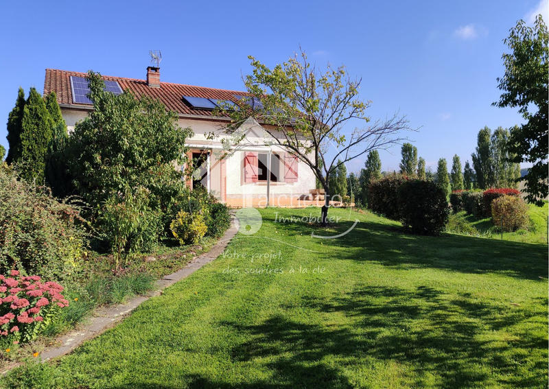 Maison - 200 m² - 7 pièces