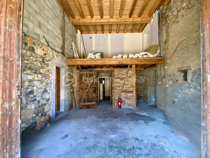 Propriété - 450 m² - 10 pièces