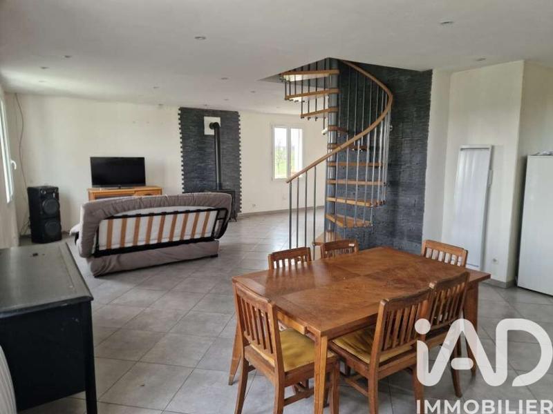 Maison - 108 m² - 5 pièces