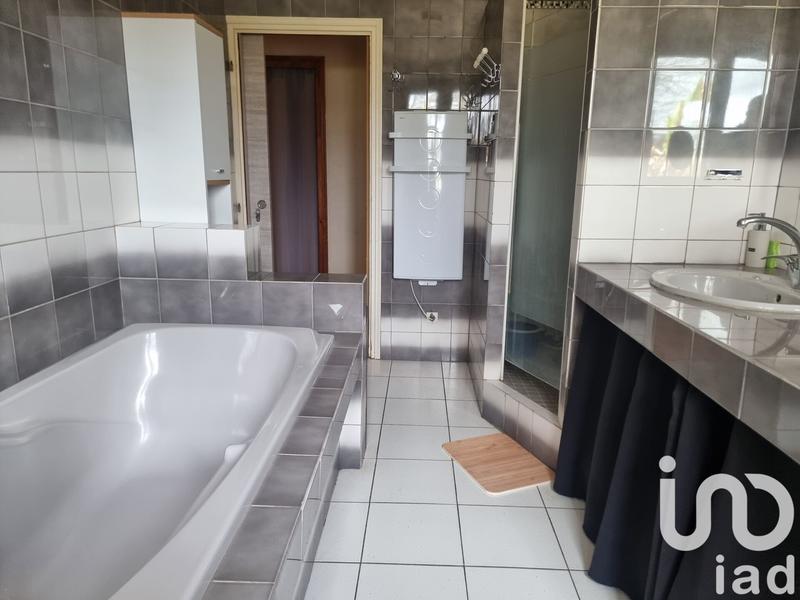 Maison - 186 m² - 6 pièces