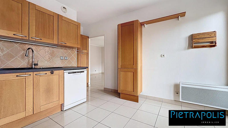Appartement - 130 m² - 5 pièces