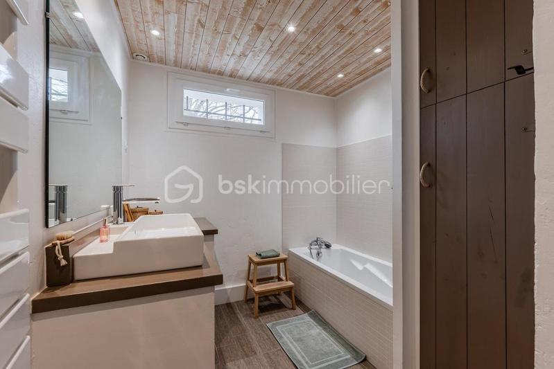 Maison - 128 m² - 5 pièces