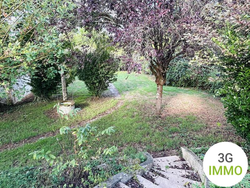 Maison traditionnelle - 94 m² - 5 pièces